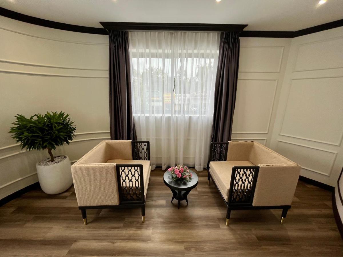 Gia Nghia Robin Hotel Екстер'єр фото